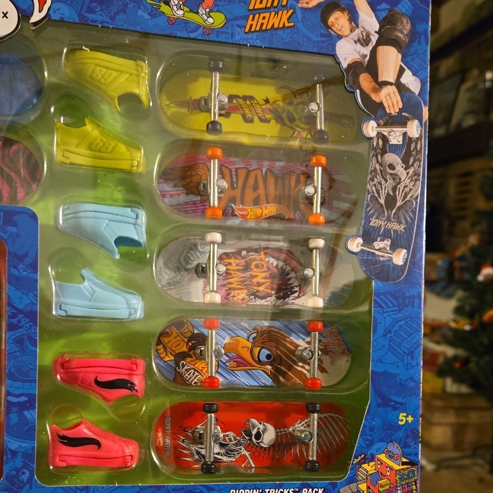 Skate Tony Hawk Rippin' Tricks Pack - Picture 3 of 4
